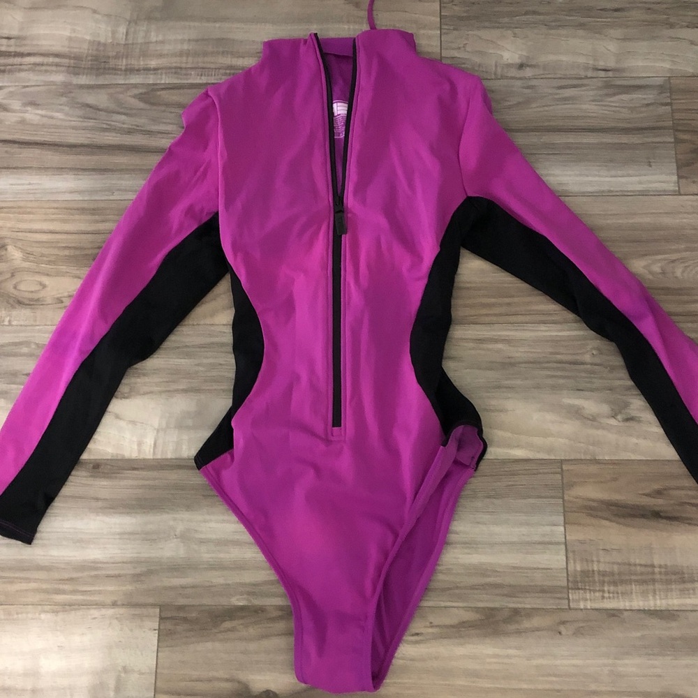 TA3 Swim Long Sleeve Zipper SURFY
